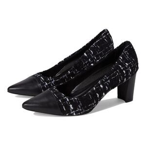 Walking Cradles Stevie heels size 8.5 BNIB